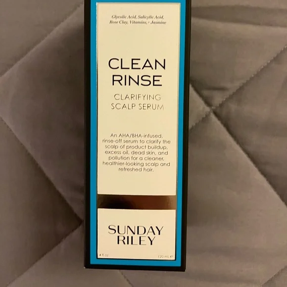 Sunday Riley Clean Rinse - Picture 4 of 5